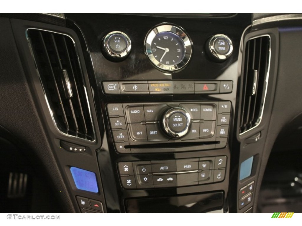 2009 Cadillac CTS -V Sedan Controls Photo #71814537