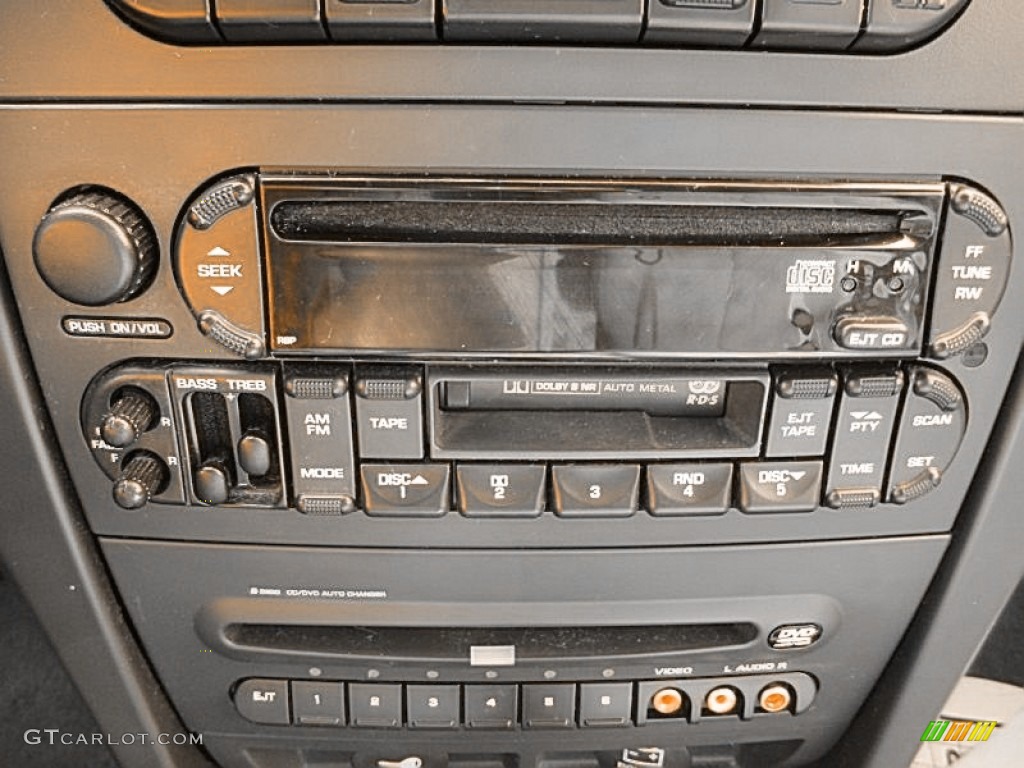 2006 Chrysler Pacifica Limited Audio System Photo #71816376