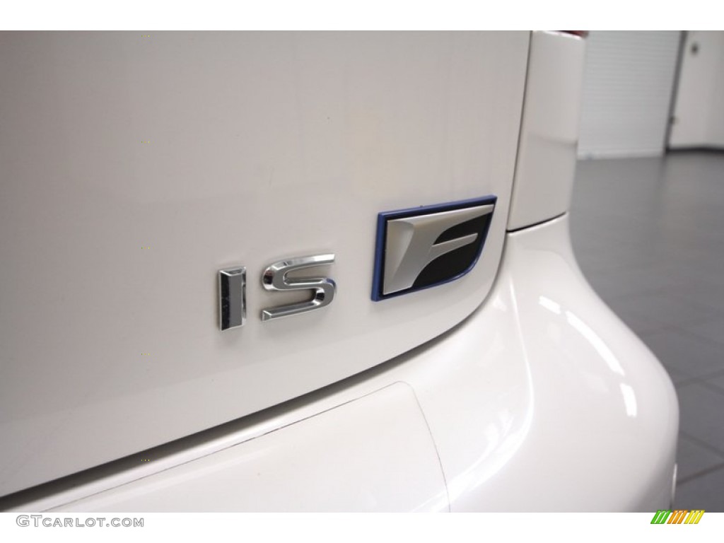 2010 Lexus IS F Marks and Logos Photos