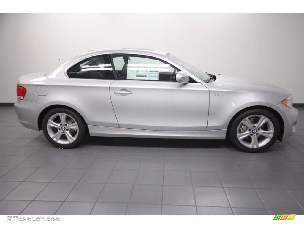 Bmw 135i titanium silver metallic #1