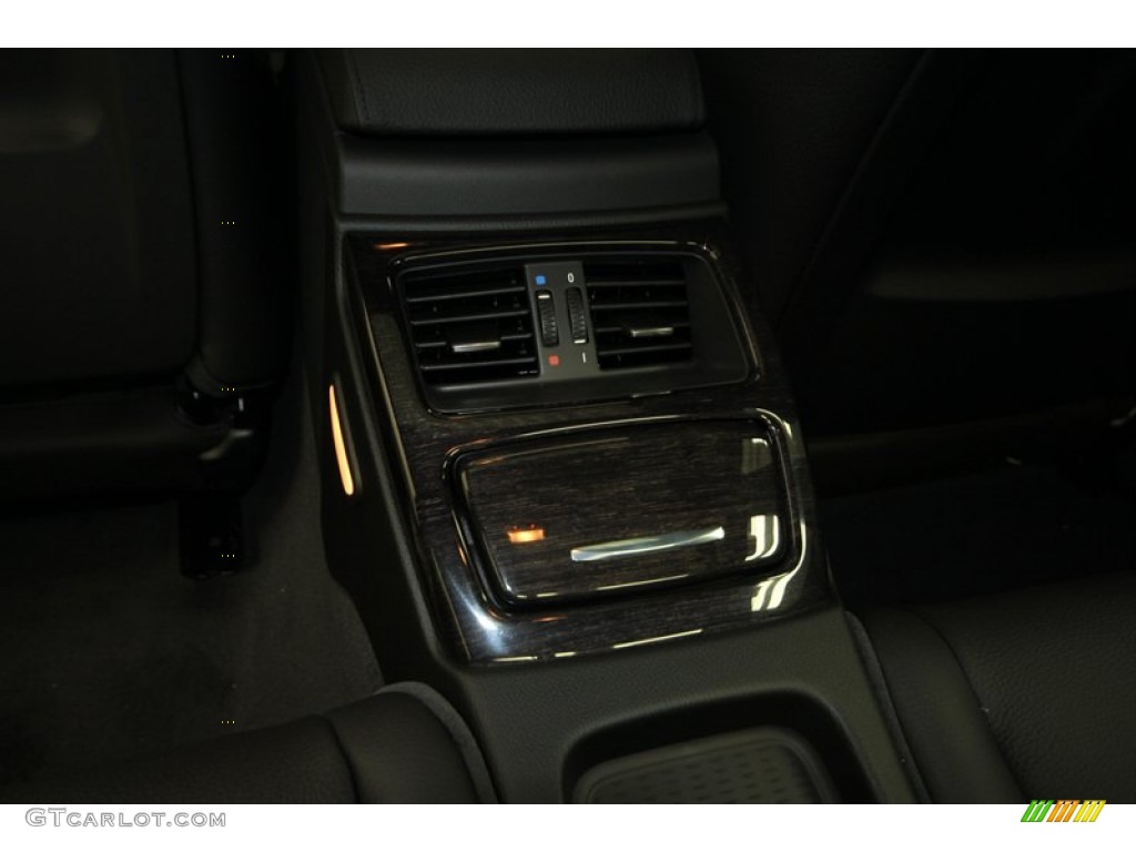 2013 3 Series 335i Coupe - Titanium Silver Metallic / Black photo #25