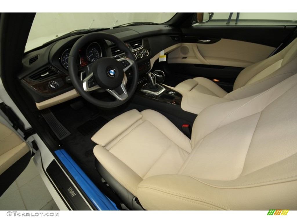 Beige Interior 2013 BMW Z4 sDrive 28i Photo #71817669