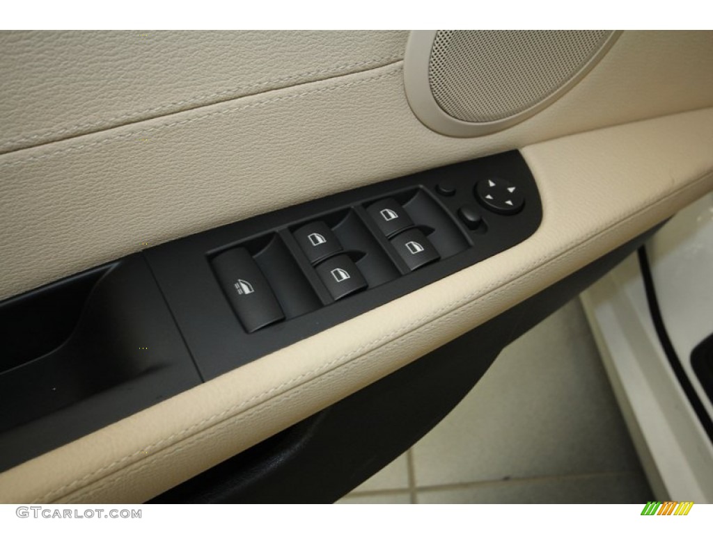 2013 BMW Z4 sDrive 28i Controls Photo #71817675