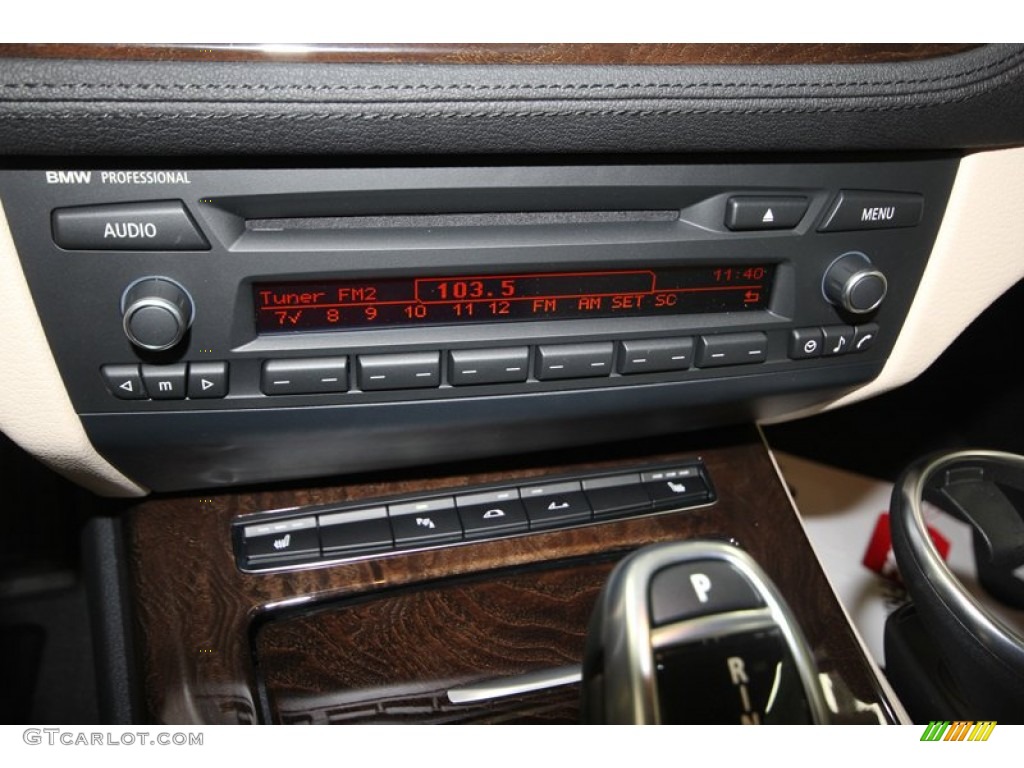 2013 BMW Z4 sDrive 28i Controls Photo #71817687
