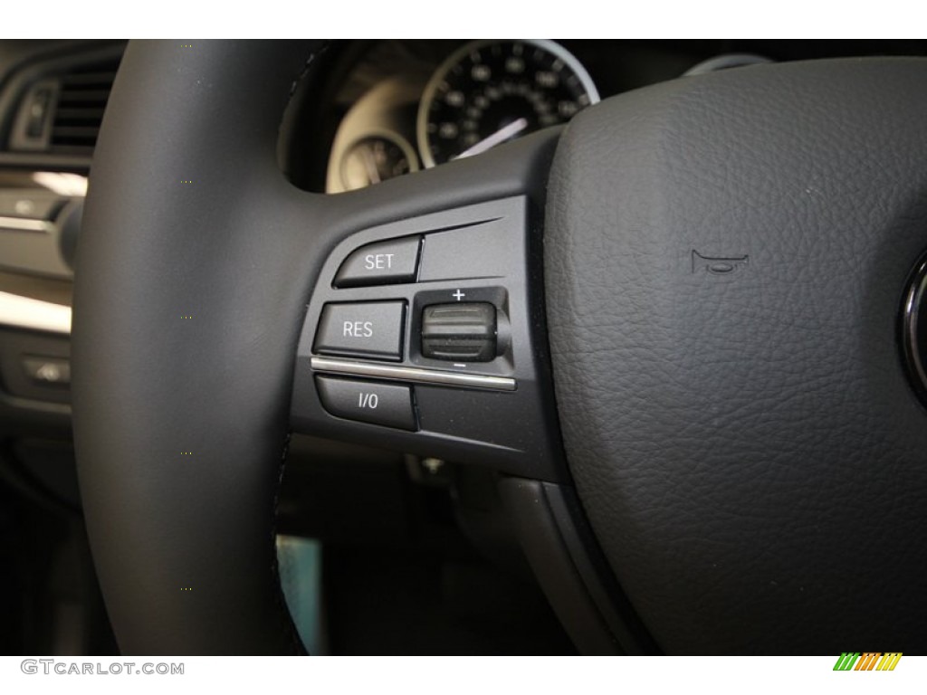 2013 5 Series 535i Sedan - Dark Graphite Metallic II / Black photo #24