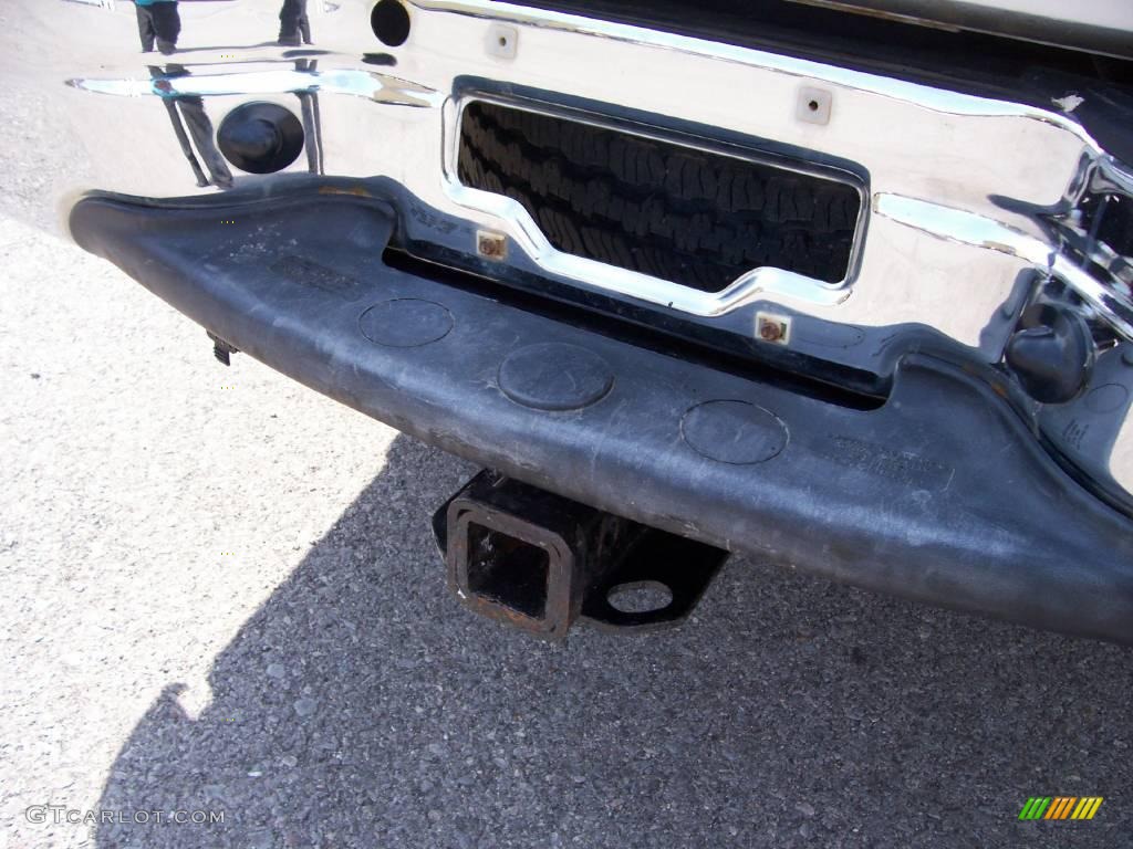 2003 F150 XL Regular Cab 4x4 - Silver Metallic / Dark Graphite Grey photo #4