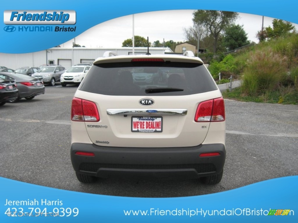 2011 Sorento EX - White Sand Beige / Beige photo #8