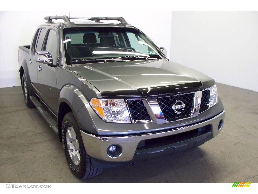 2007 Frontier NISMO Crew Cab 4x4 - Radiant Silver / Charcoal photo #1