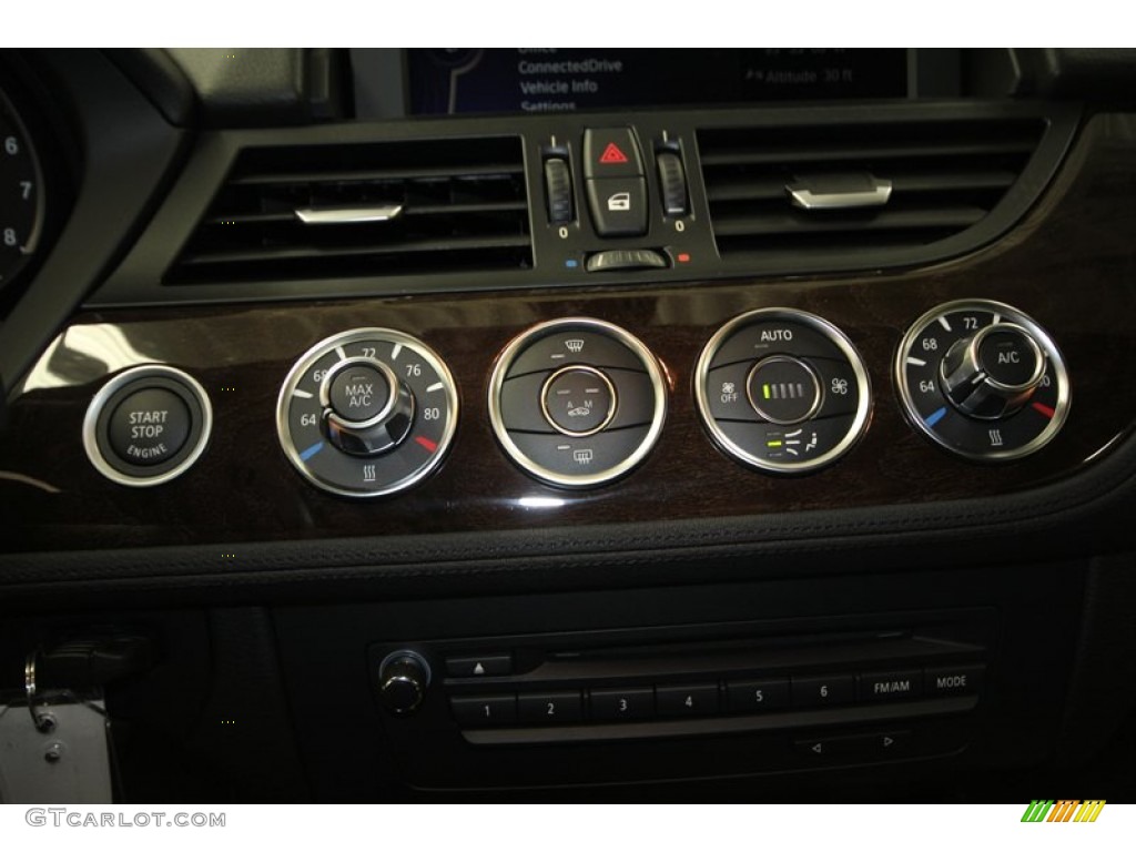 2013 BMW Z4 sDrive 28i Controls Photo #71821823