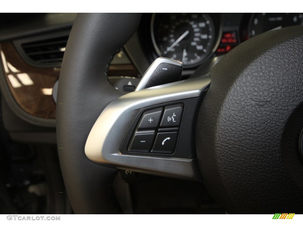 2013 BMW Z4 sDrive 28i Controls Photo #71821940