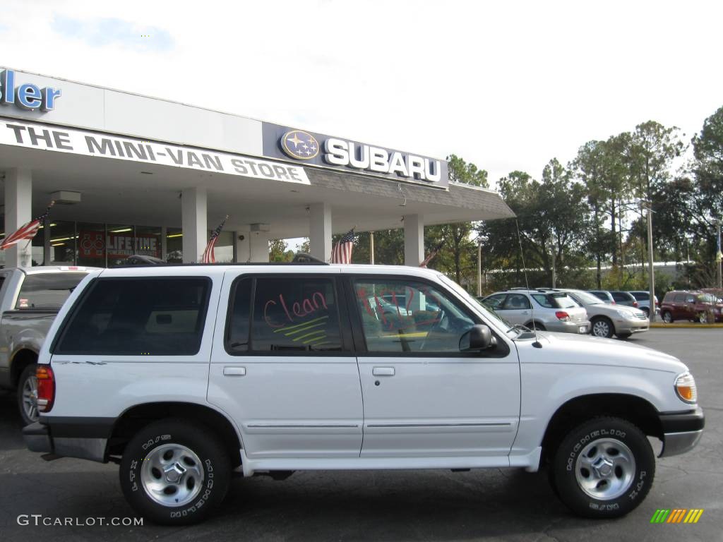 1999 Explorer XLT - Oxford White / Medium Graphite Grey photo #4