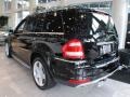 Black - GL 550 4Matic Photo No. 4