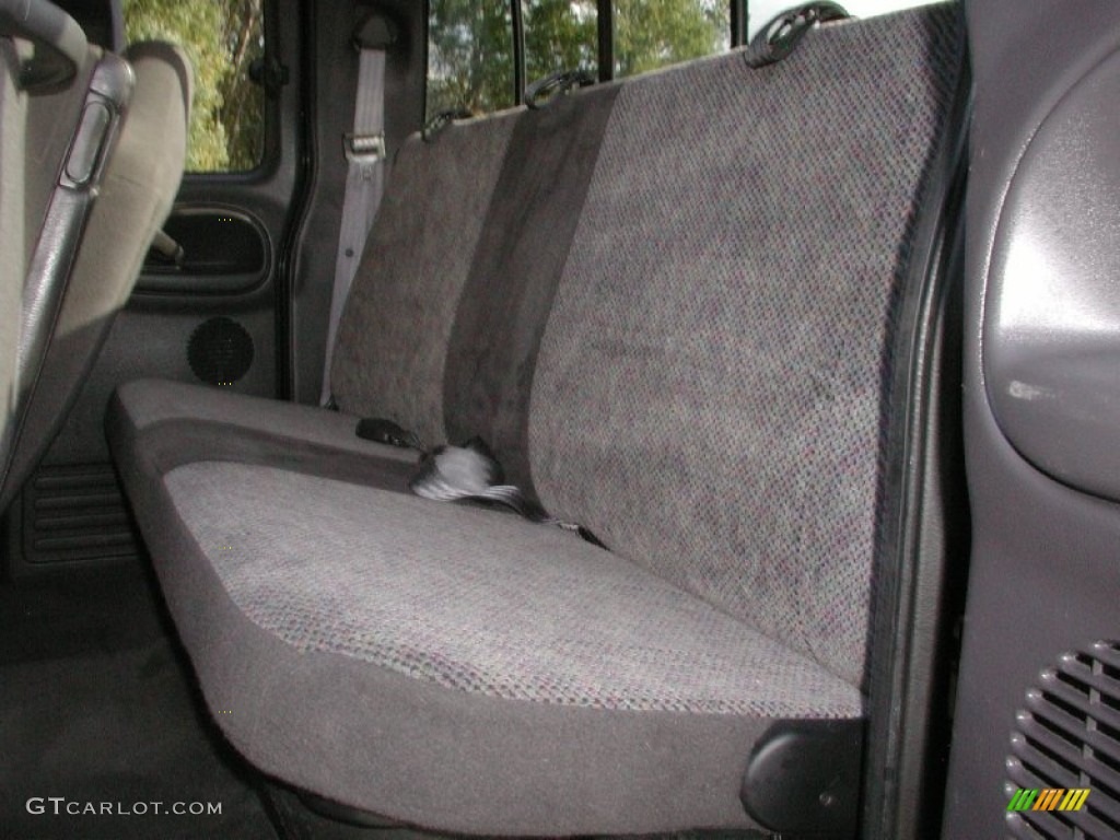 2001 Dodge Ram 2500 ST Quad Cab 4x4 Rear Seat Photo #71826359