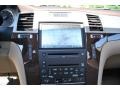 White Diamond - Escalade ESV AWD Photo No. 14