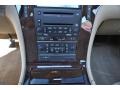 White Diamond - Escalade ESV AWD Photo No. 15