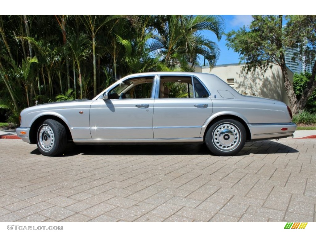 Silver 1999 Rolls-Royce Silver Seraph Standard Silver Seraph Model Exterior Photo #71829083