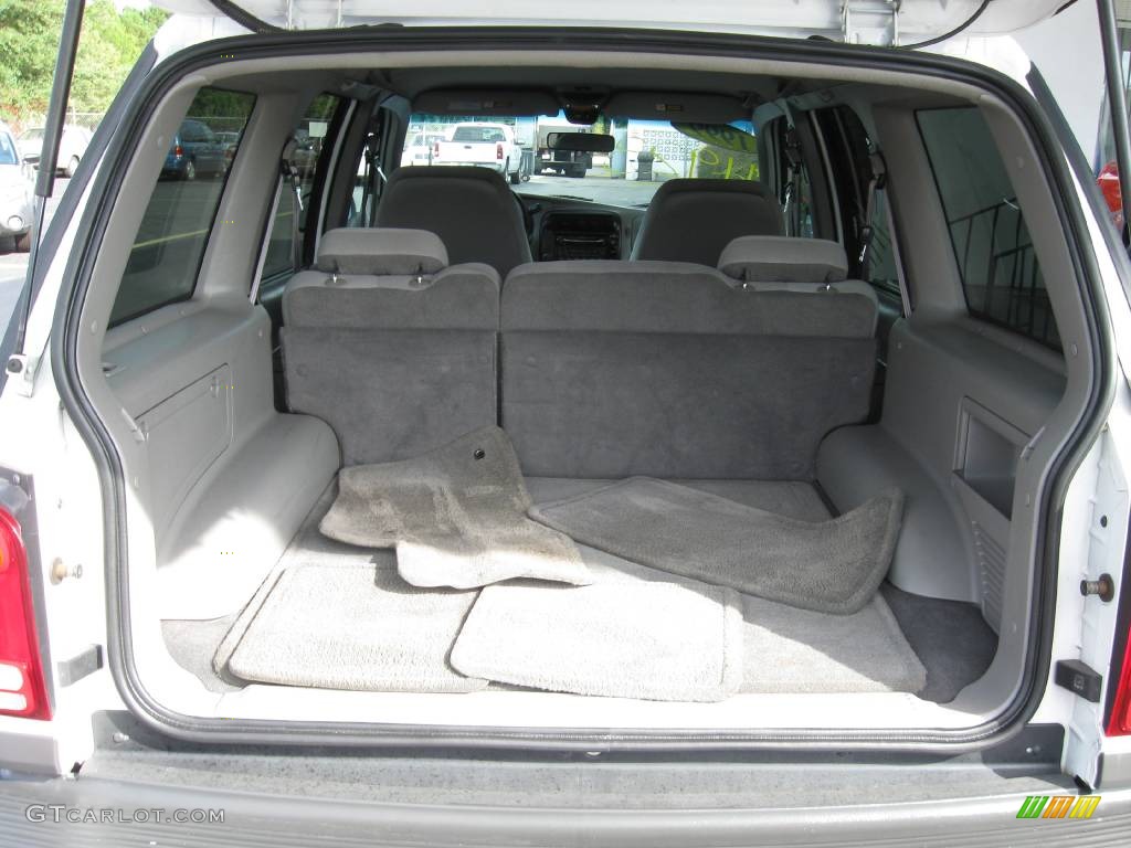 1999 Explorer XLT - Oxford White / Medium Graphite Grey photo #19