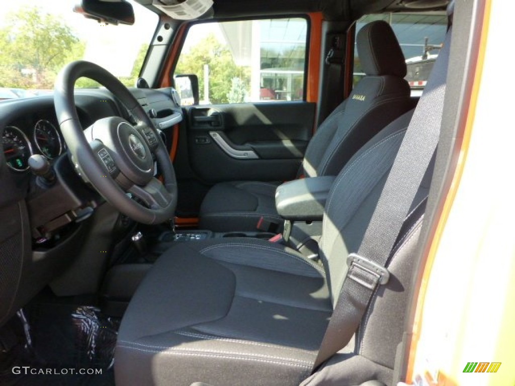 2013 Wrangler Unlimited Sahara 4x4 - Crush Orange / Black photo #10