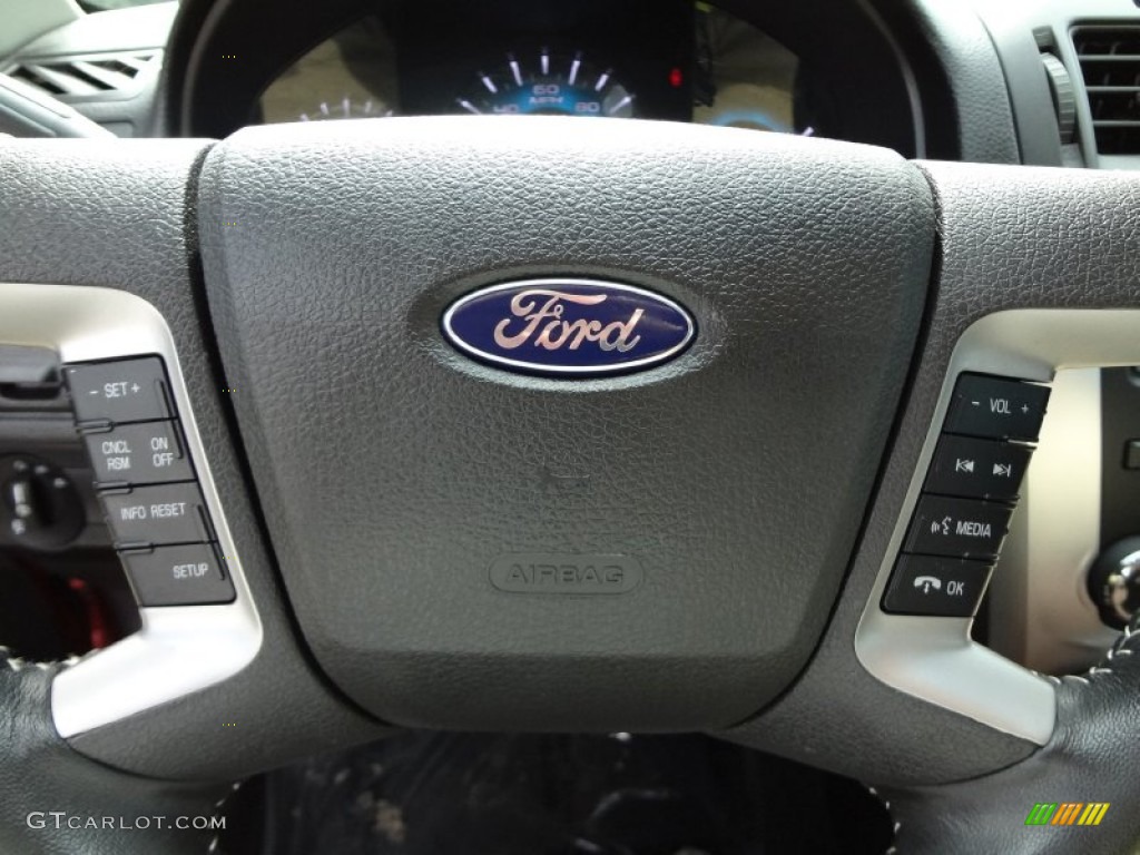 2010 Fusion SE V6 - Sangria Red Metallic / Charcoal Black photo #23