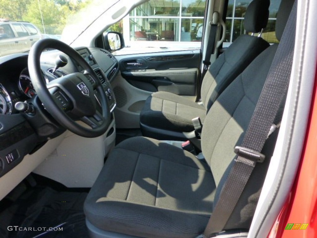 2013 Grand Caravan SE - Redline 2 Coat Pearl / Black/Light Graystone photo #10