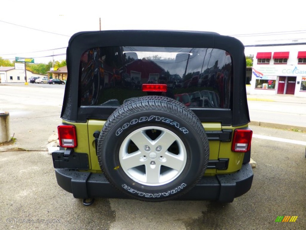 2013 Wrangler Unlimited Sport S 4x4 - Commando Green / Black photo #4