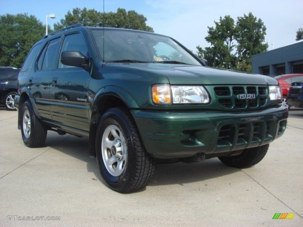 Garden Green Mica 2002 Isuzu Rodeo LS Exterior Photo #71837552