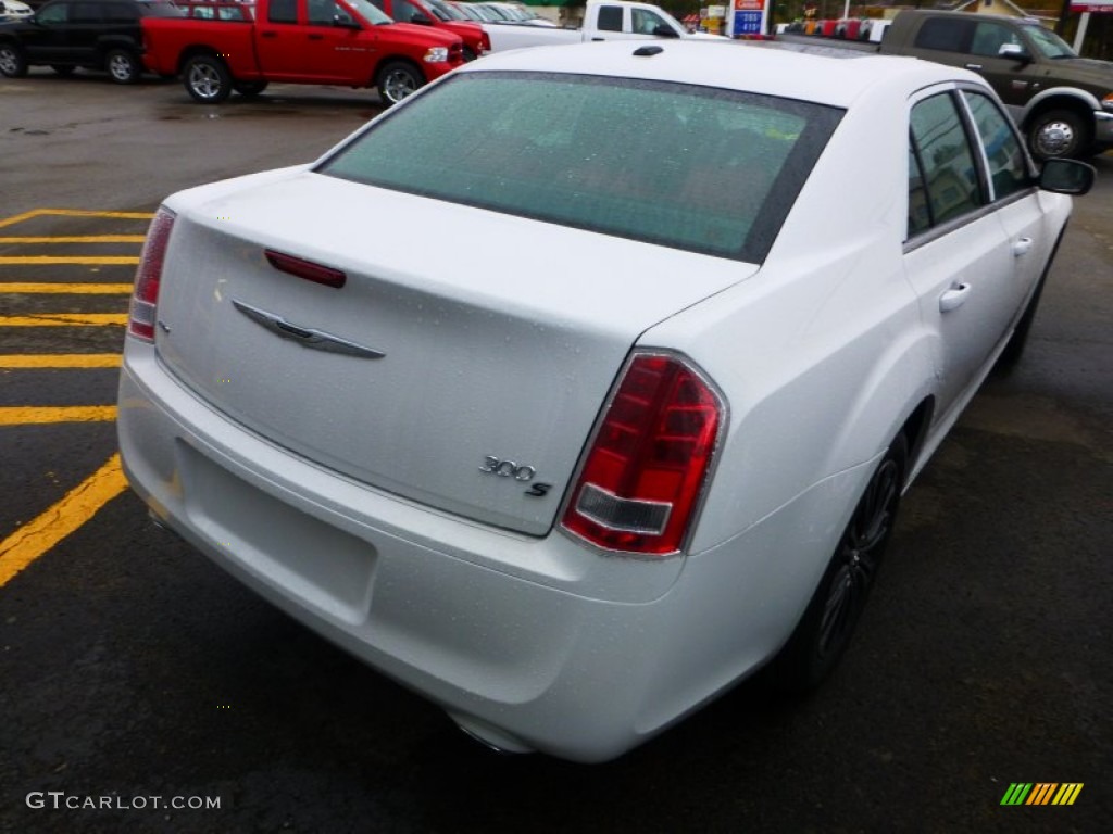 2013 300 S V8 AWD - Bright White / Black/Red photo #5