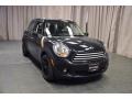Absolute Black Metallic - Cooper Countryman Photo No. 4