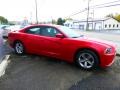 Redline 3-Coat Pearl - Charger SXT Photo No. 6