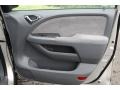 2005 Silver Pearl Metallic Honda Odyssey LX  photo #17