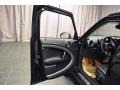 Absolute Black Metallic - Cooper Countryman Photo No. 24