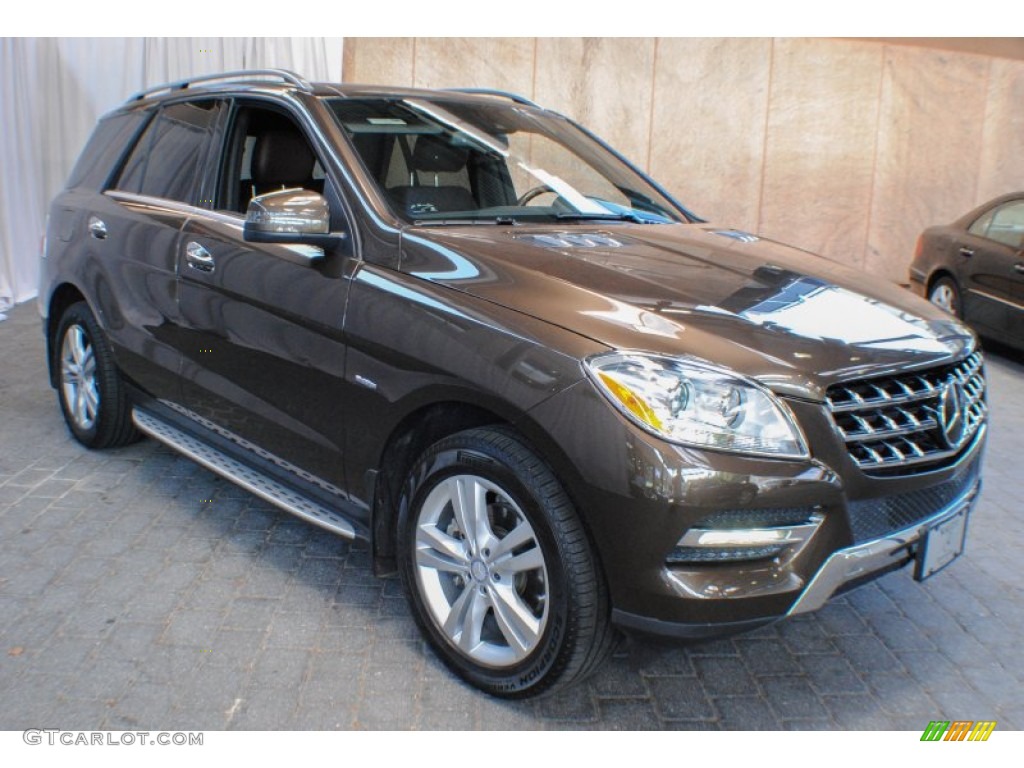 2012 ML 350 BlueTEC 4Matic - Dakota Brown Metallic / Auburn Brown/Black photo #7