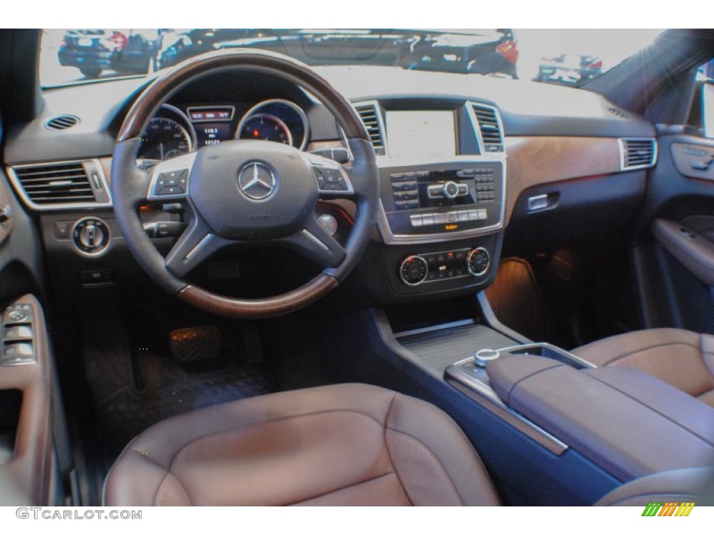 2012 ML 350 BlueTEC 4Matic - Dakota Brown Metallic / Auburn Brown/Black photo #17