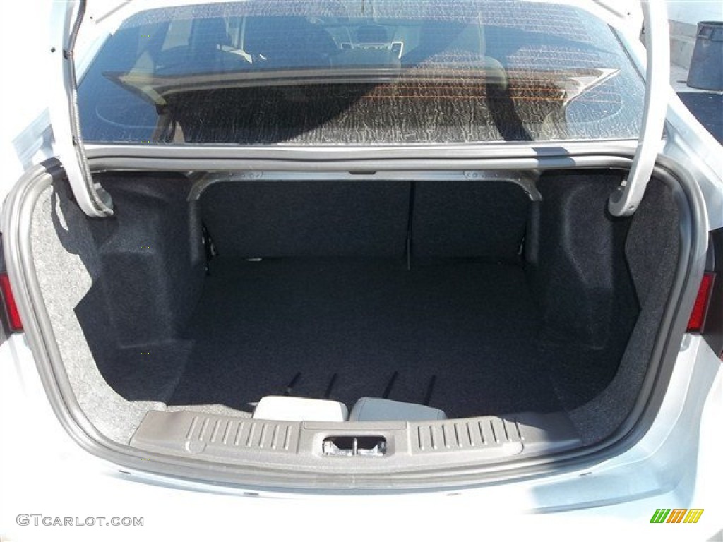 2013 Fiesta SE Sedan - Ingot Silver / Charcoal Black/Light Stone photo #8