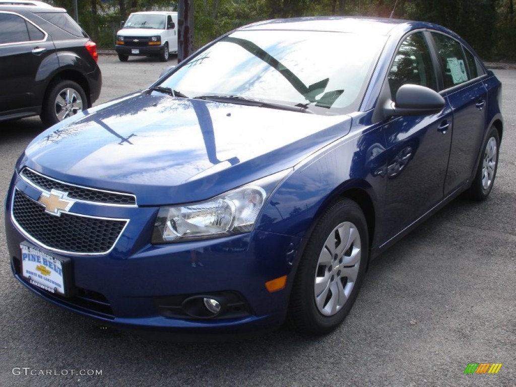 2013 Cruze LS - Blue Topaz Metallic / Jet Black/Medium Titanium photo #1