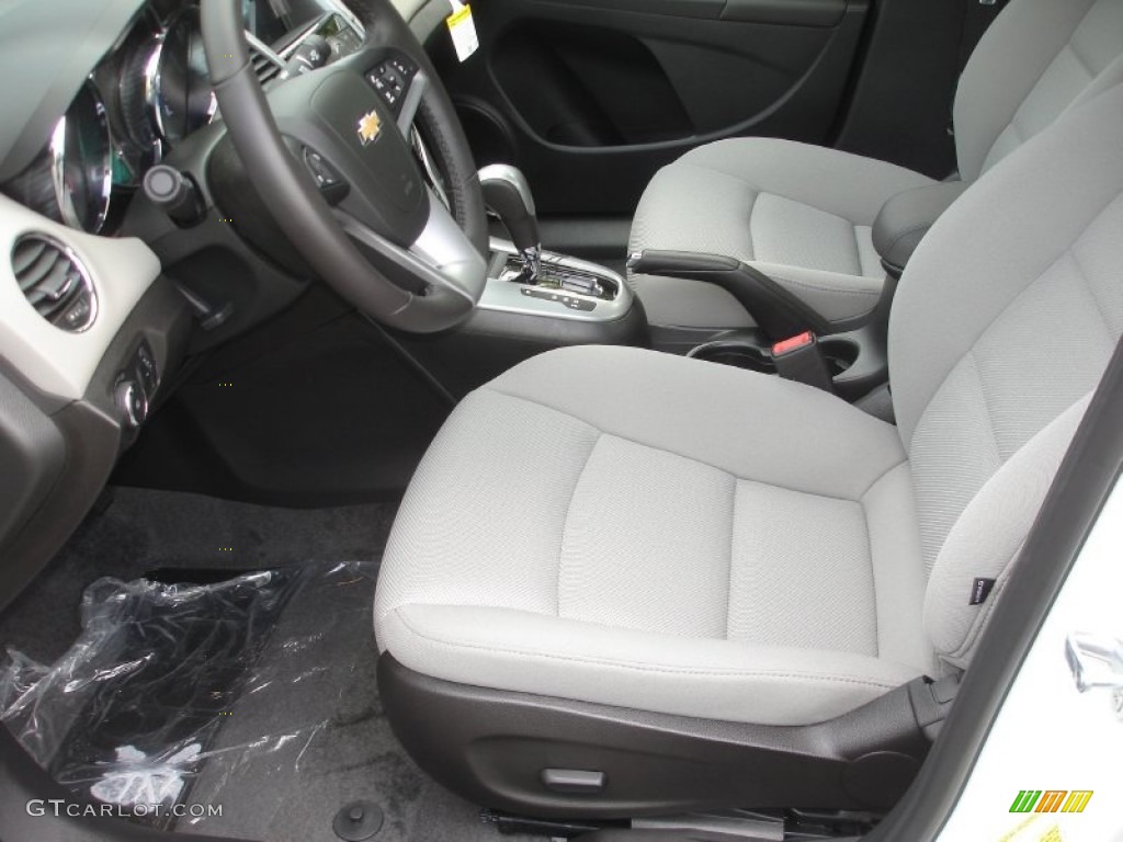 2013 Cruze LT/RS - Summit White / Medium Titanium photo #2