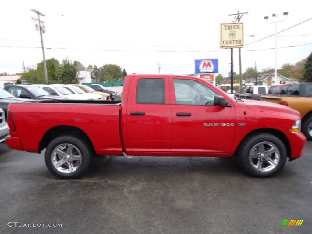 2012 Ram 1500 Express Quad Cab 4x4 - Flame Red / Dark Slate Gray/Medium Graystone photo #5