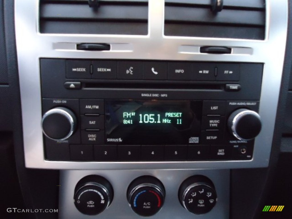 2011 Dodge Nitro Shock 4x4 Audio System Photos
