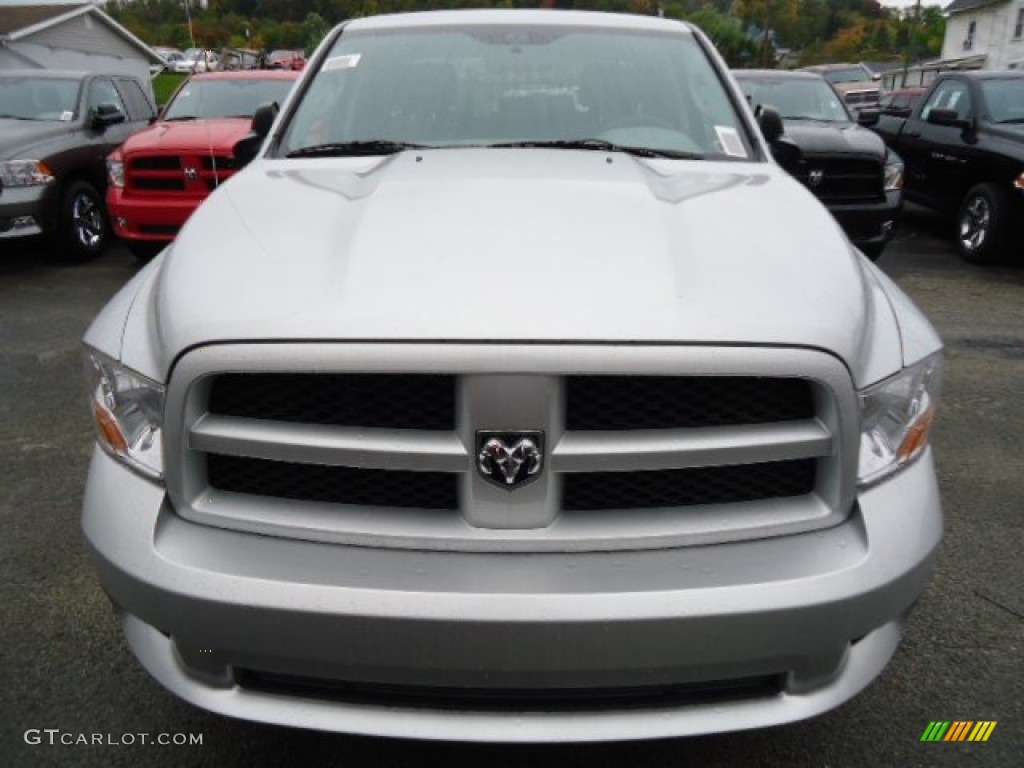 2012 Ram 1500 Express Quad Cab 4x4 - Bright Silver Metallic / Dark Slate Gray/Medium Graystone photo #9