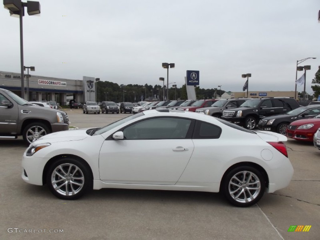 2012 Altima 3.5 SR Coupe - Winter Frost White / Blonde photo #5