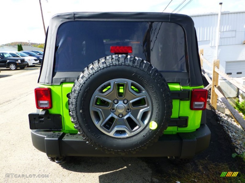 2013 Wrangler Rubicon 4x4 - Gecko Green / Black photo #4