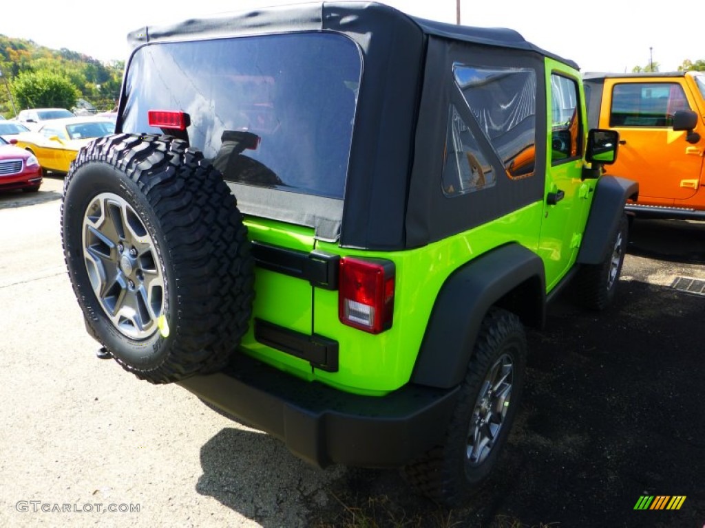 2013 Wrangler Rubicon 4x4 - Gecko Green / Black photo #5