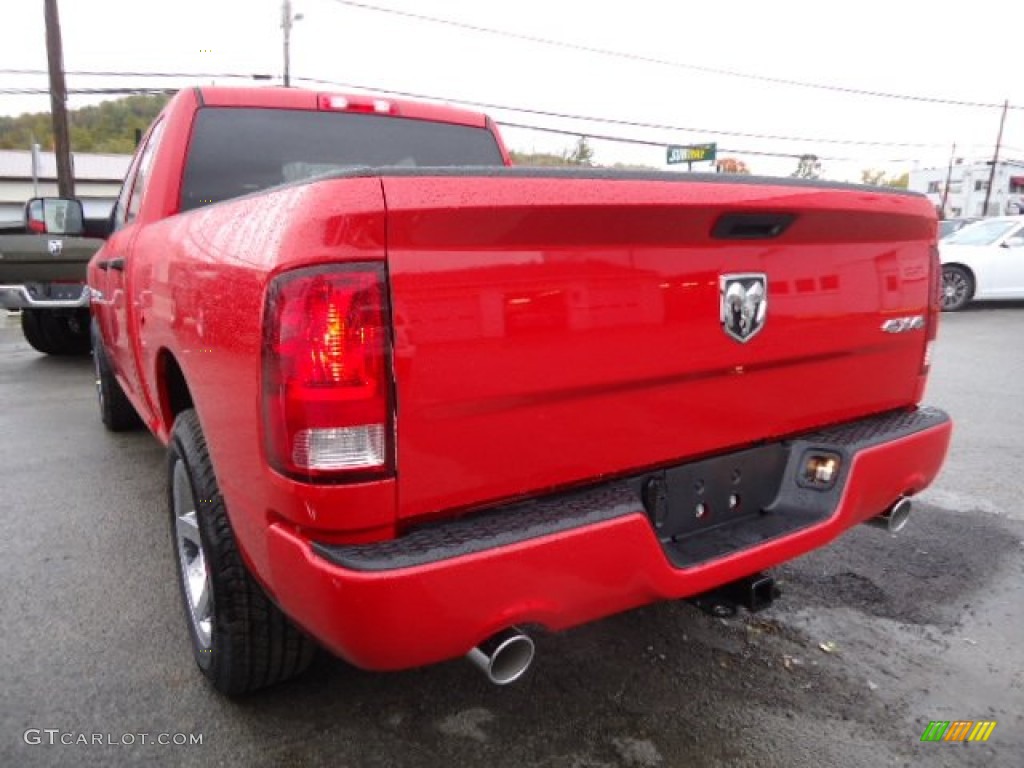 2012 Ram 1500 Express Quad Cab 4x4 - Flame Red / Dark Slate Gray/Medium Graystone photo #2