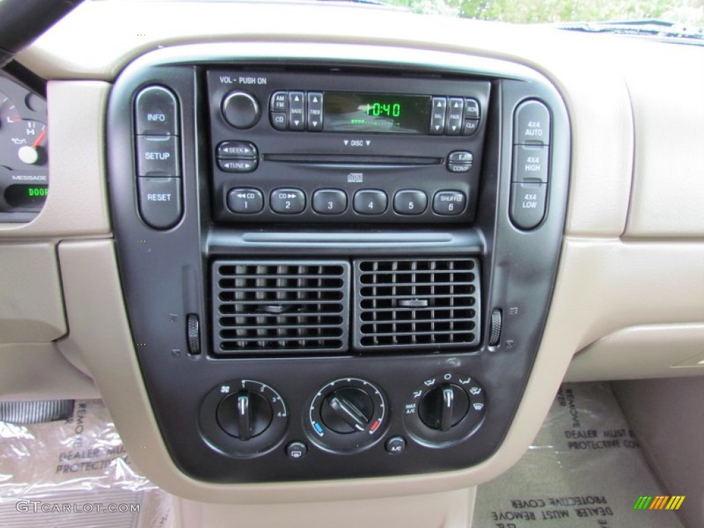 2005 Ford Explorer XLS 4x4 Controls Photos