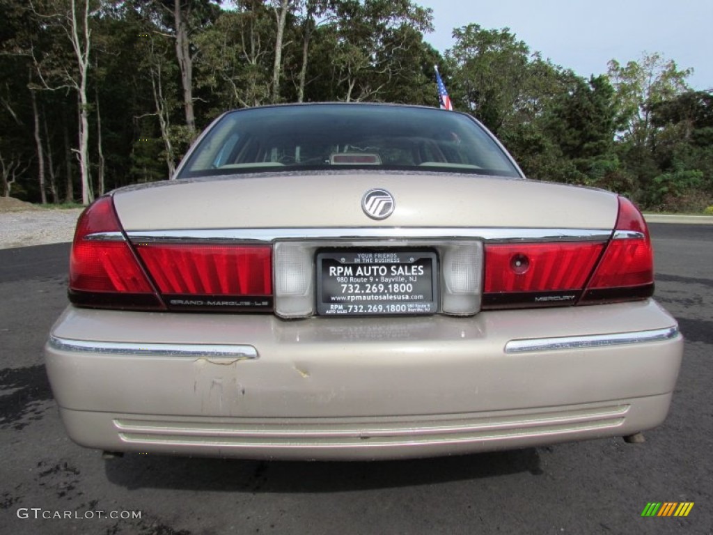 1998 Grand Marquis LS - Harvest Gold Metallic / Medium Parchment photo #13