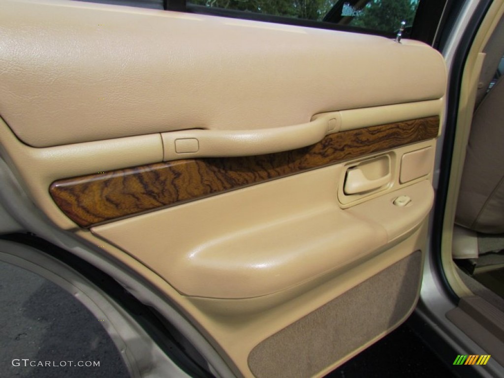 1998 Grand Marquis LS - Harvest Gold Metallic / Medium Parchment photo #16