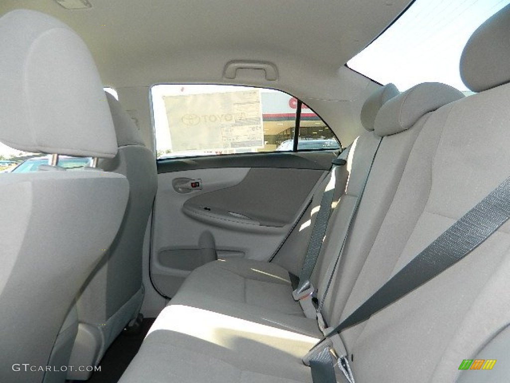 2013 Corolla L - Classic Silver Metallic / Ash photo #12
