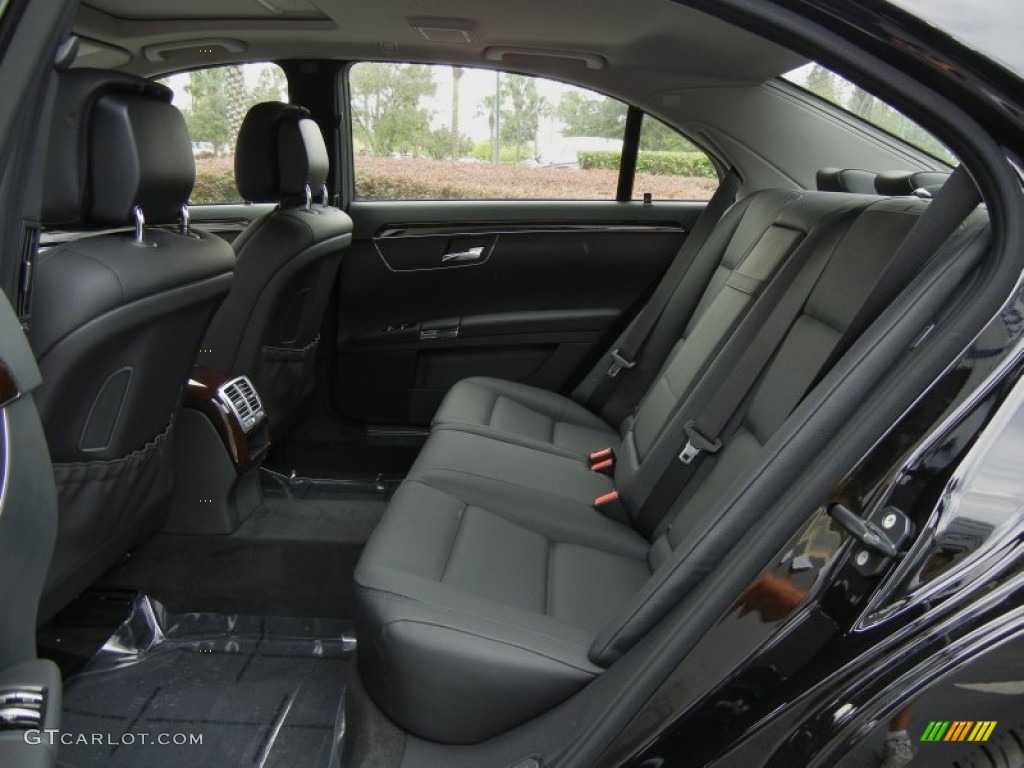 Black Interior 2013 Mercedes-Benz S 550 Sedan Photo #71866485
