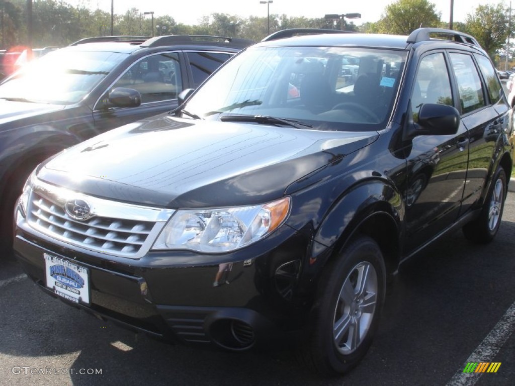 2013 Forester 2.5 X - Obsidian Black Pearl / Black photo #1
