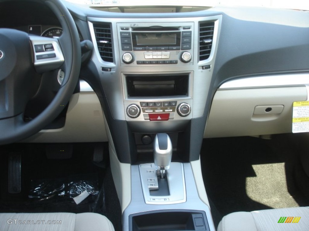 2013 Legacy 2.5i - Twilight Blue Metallic / Ivory photo #4